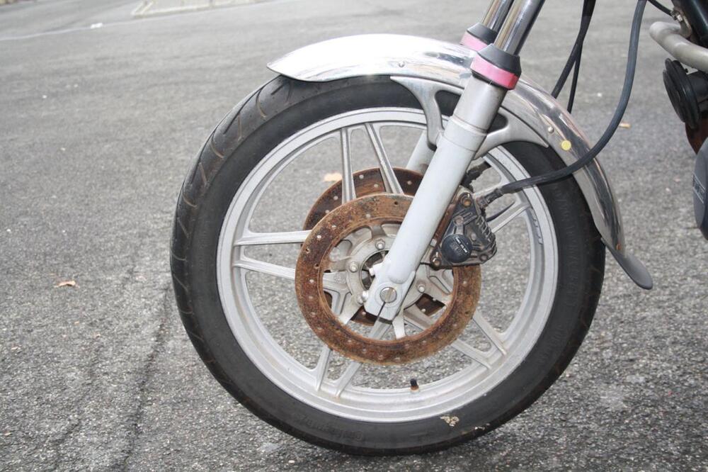 Moto Guzzi V35C CUSTOM (18)