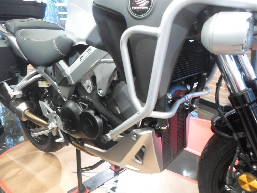 Honda Crossrunner Travel Edition ABS (2015 - 18) (2)