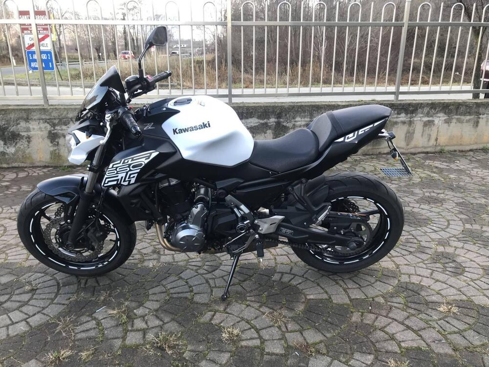 Kawasaki Z 650 (2020) (3)