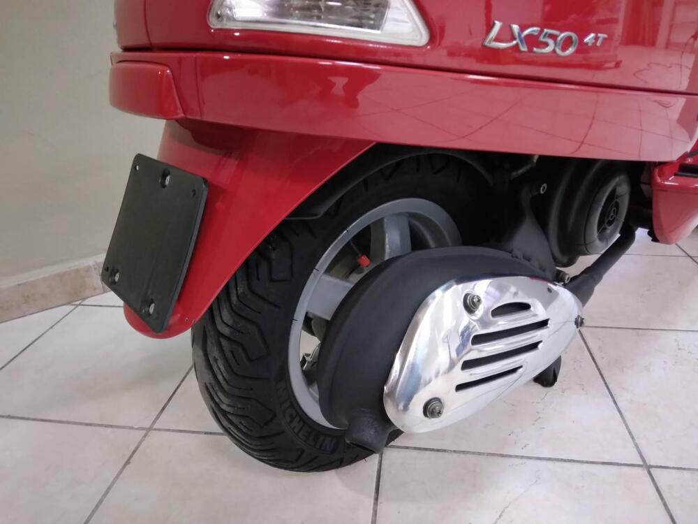 Vespa LX 50 (2005 - 08) (6)