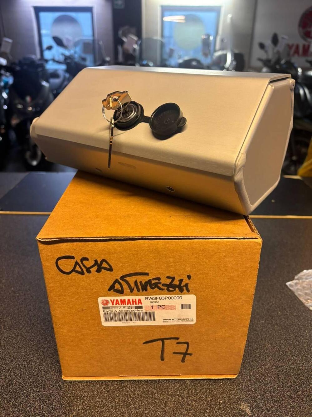 Porta attrezzi tenere 700 bw3f83p00000 Yamaha