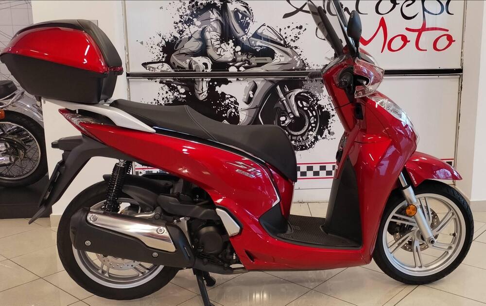 Honda SH 300 i ABS (2016 - 20) (5)