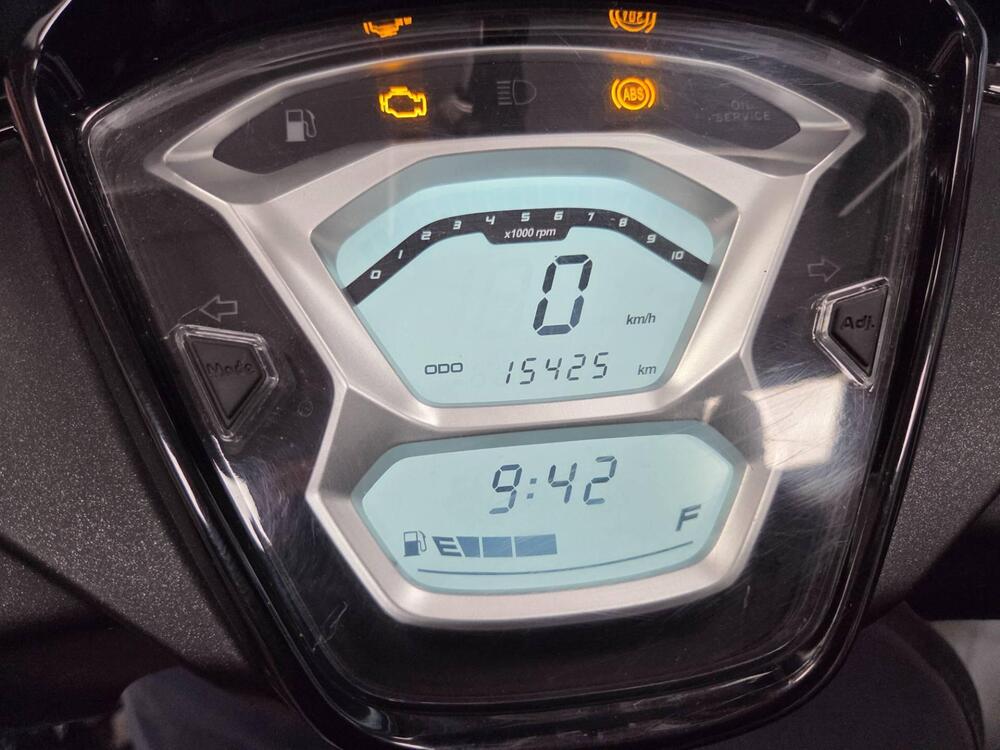 Kymco People 200i S (2021 - 25) (3)