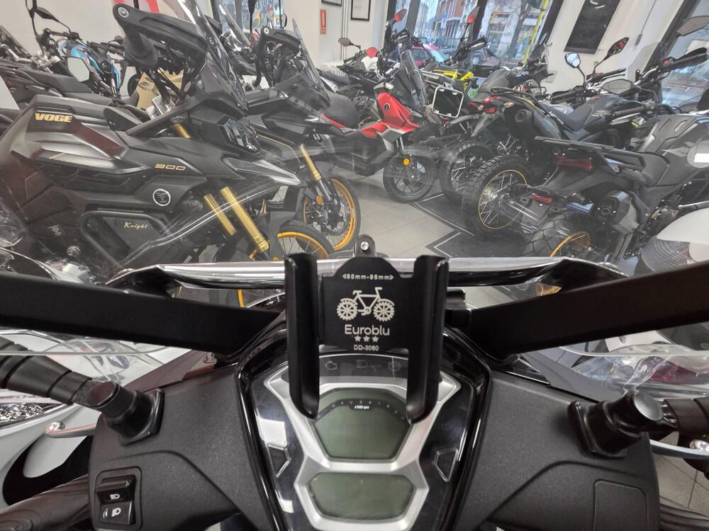 Kymco People 200i S (2021 - 25) (11)