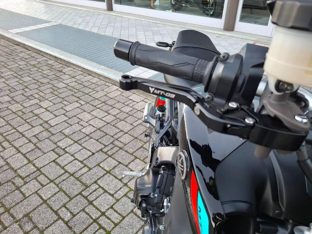 Yamaha MT-09 SP (2021 - 23) (6)