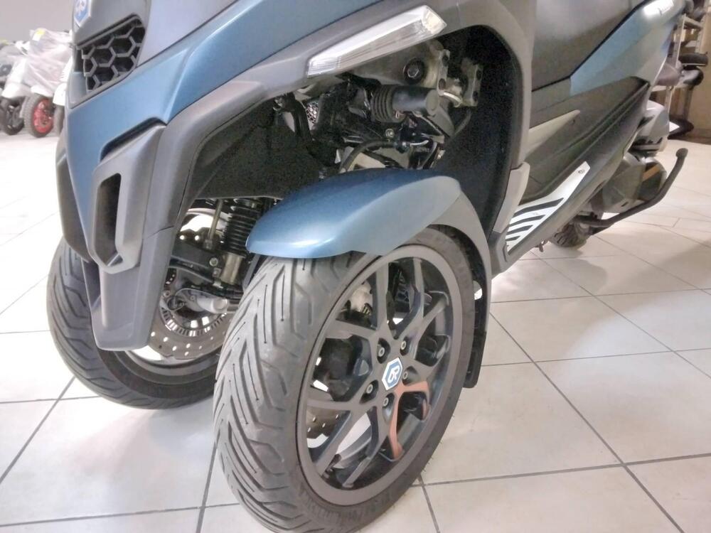 Piaggio MP3 530 ABS Hpe (2023 - 24) (9)