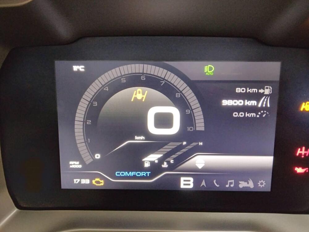 Piaggio MP3 530 ABS Hpe (2023 - 24) (4)