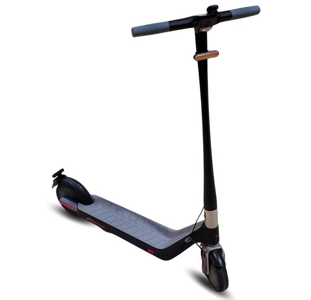 Monopattino elettrico Fantic TX2 nero 500W nuovo v (4)