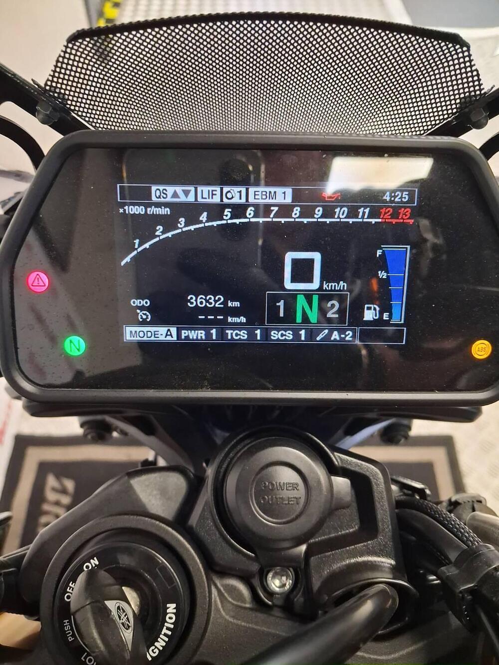 Yamaha MT-10 SP (2022 - 25) (6)