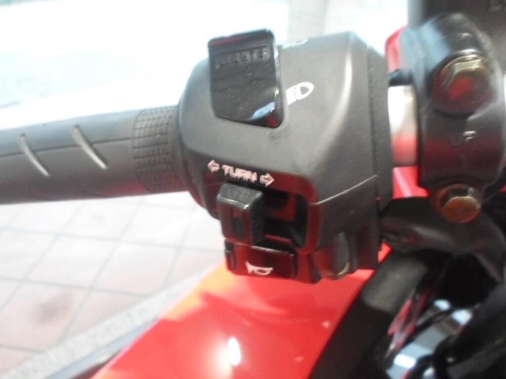 Honda VFR 800 (2002 - 05) (17)