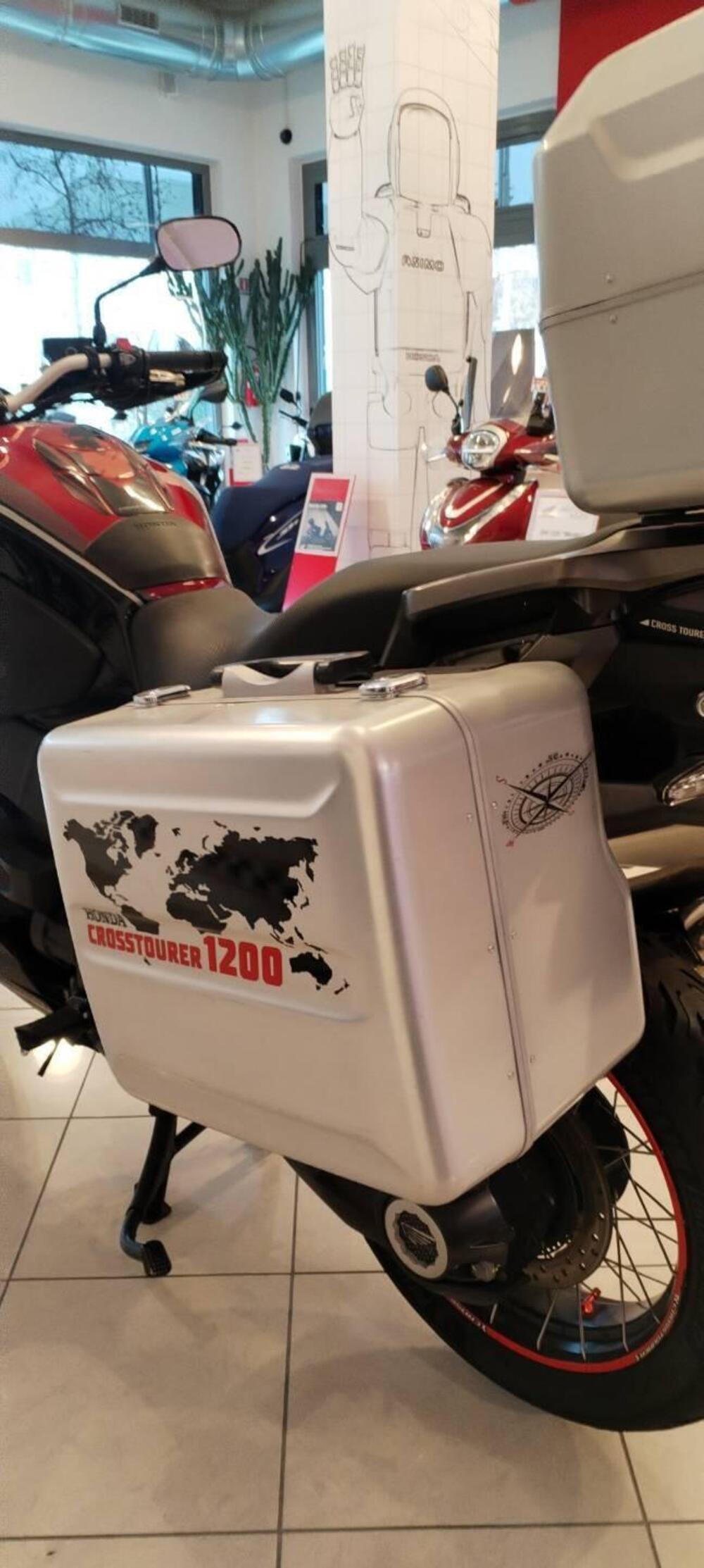 Honda Crosstourer DCT ABS Travel Edition (2015 - 17) (20)