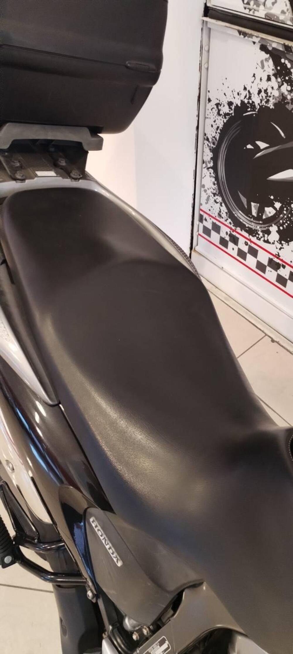 Honda Transalp XL 700 V (2007 - 2013) (5)