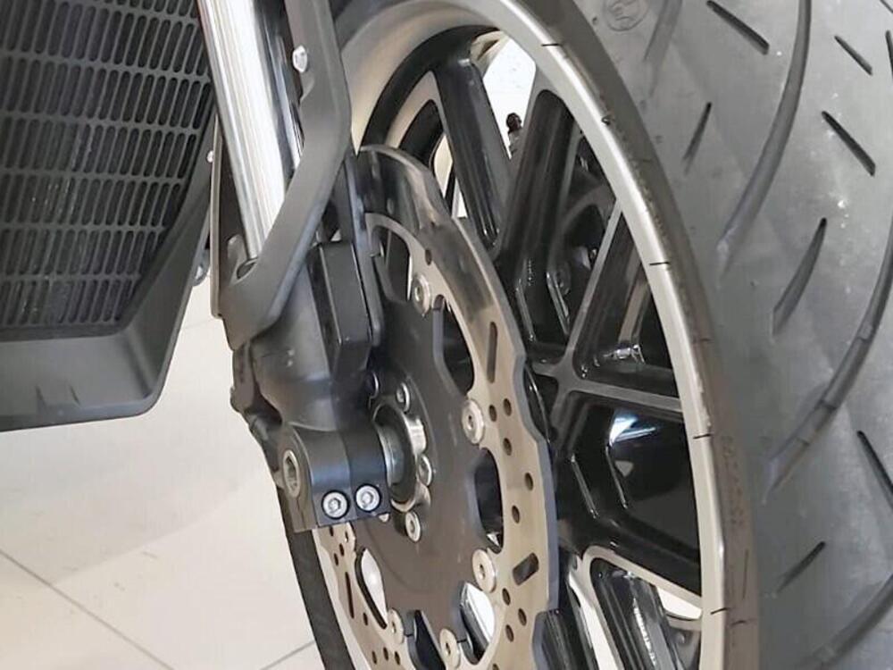 MBP C1002V (2023 - 24) (4)