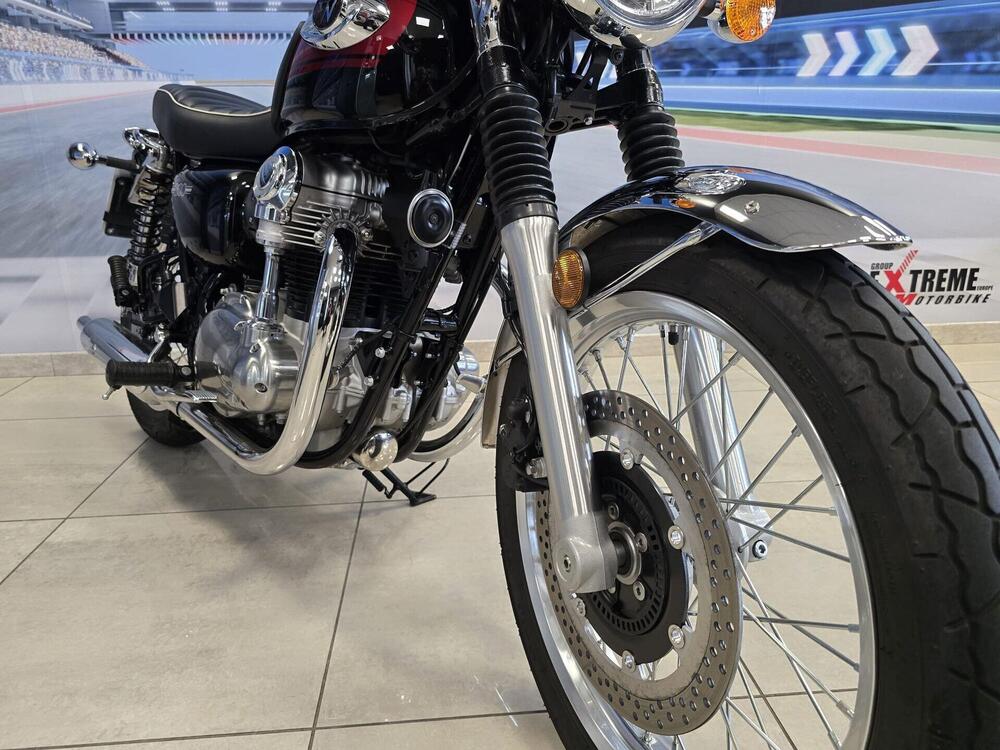 Kawasaki W 800 (2021 - 25) (6)