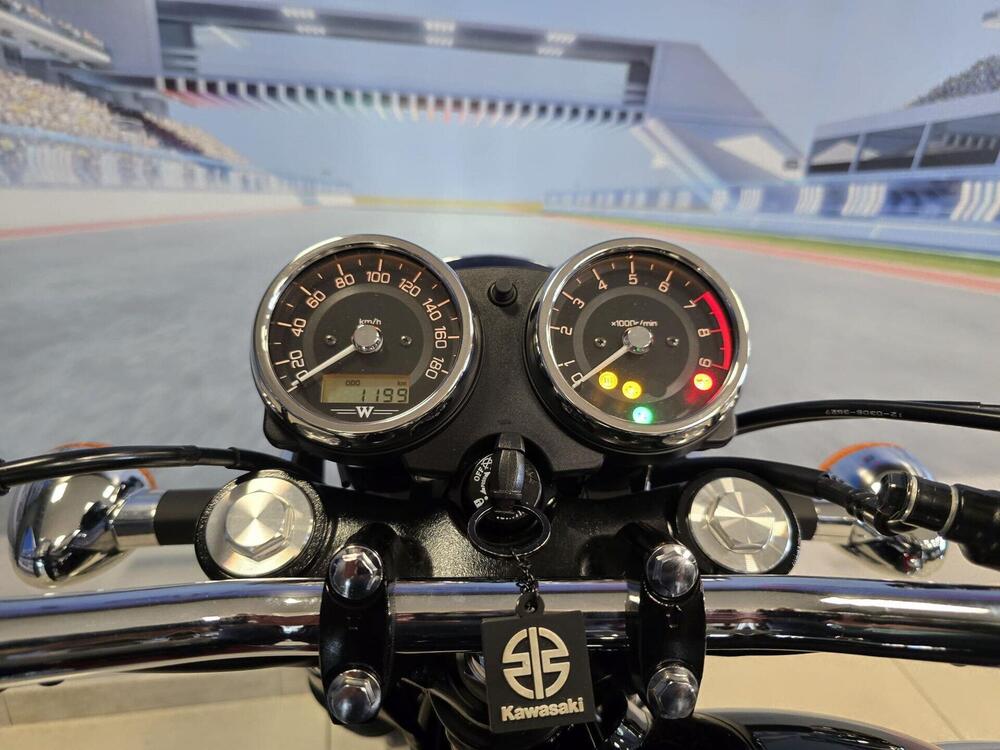 Kawasaki W 800 (2021 - 25) (9)
