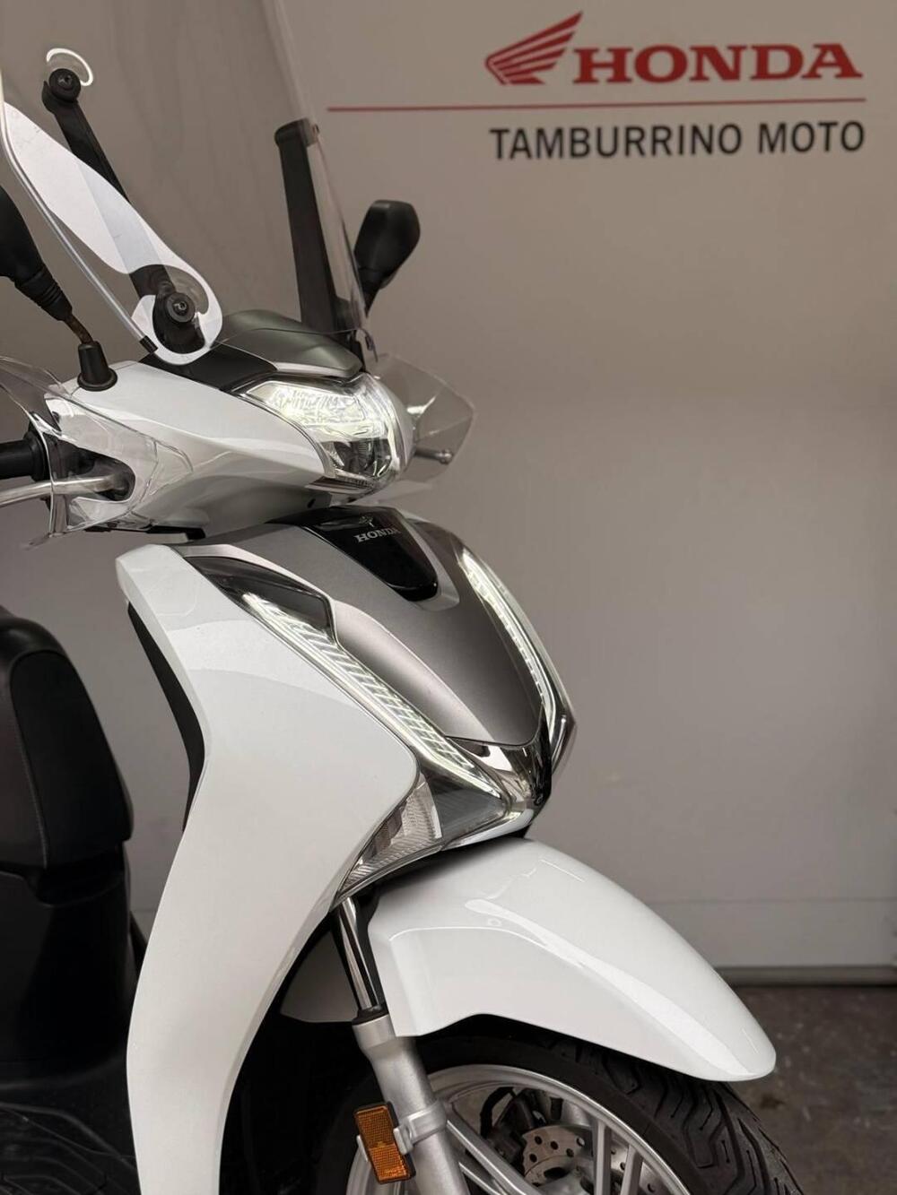 Honda SH 150 i (2017 - 19) (2)