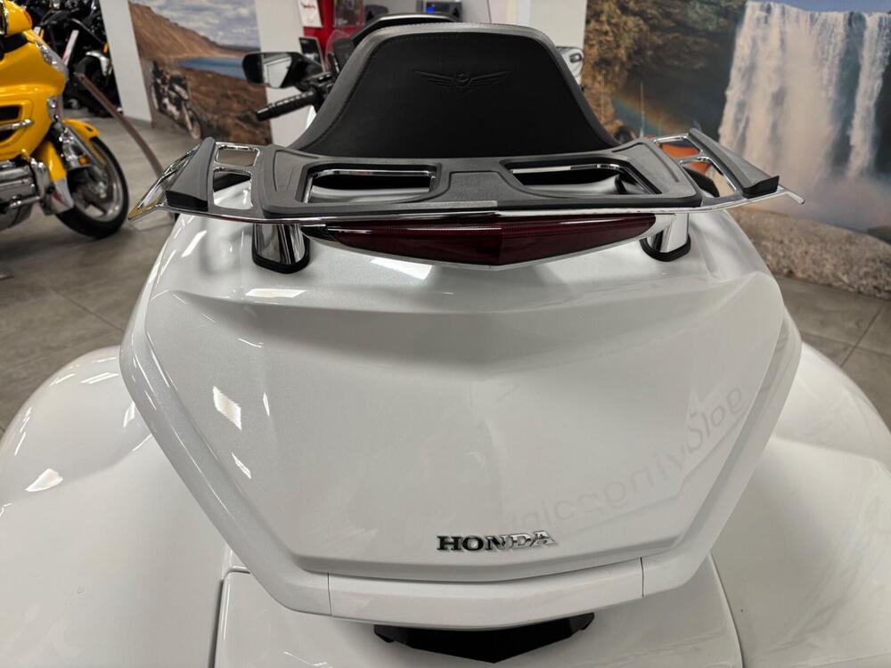 Honda GL 1800 Gold Wing Tour DCT & Airbag (2022 - 24) (10)