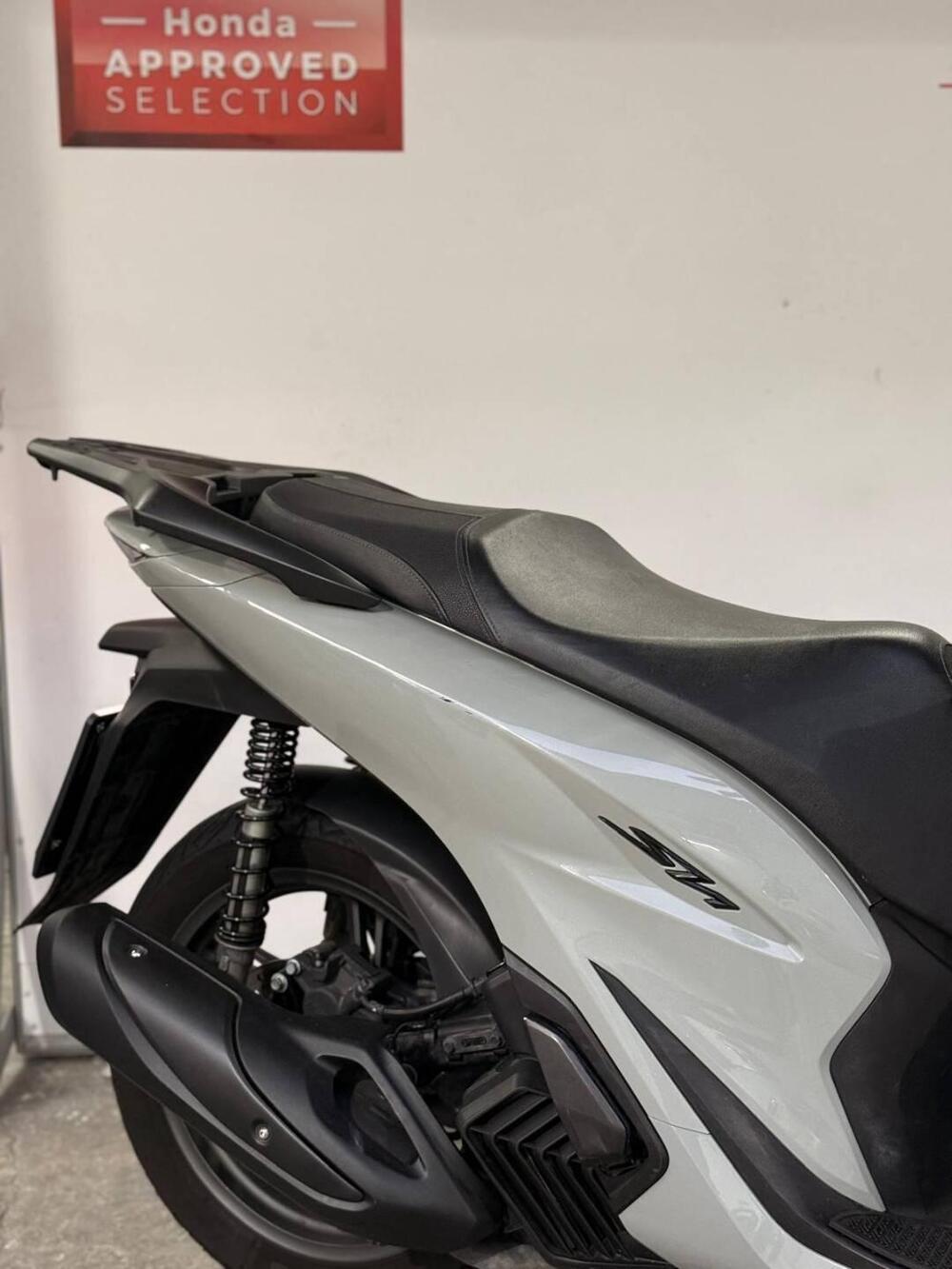 Honda SH 125i (2024 - 25) (2)