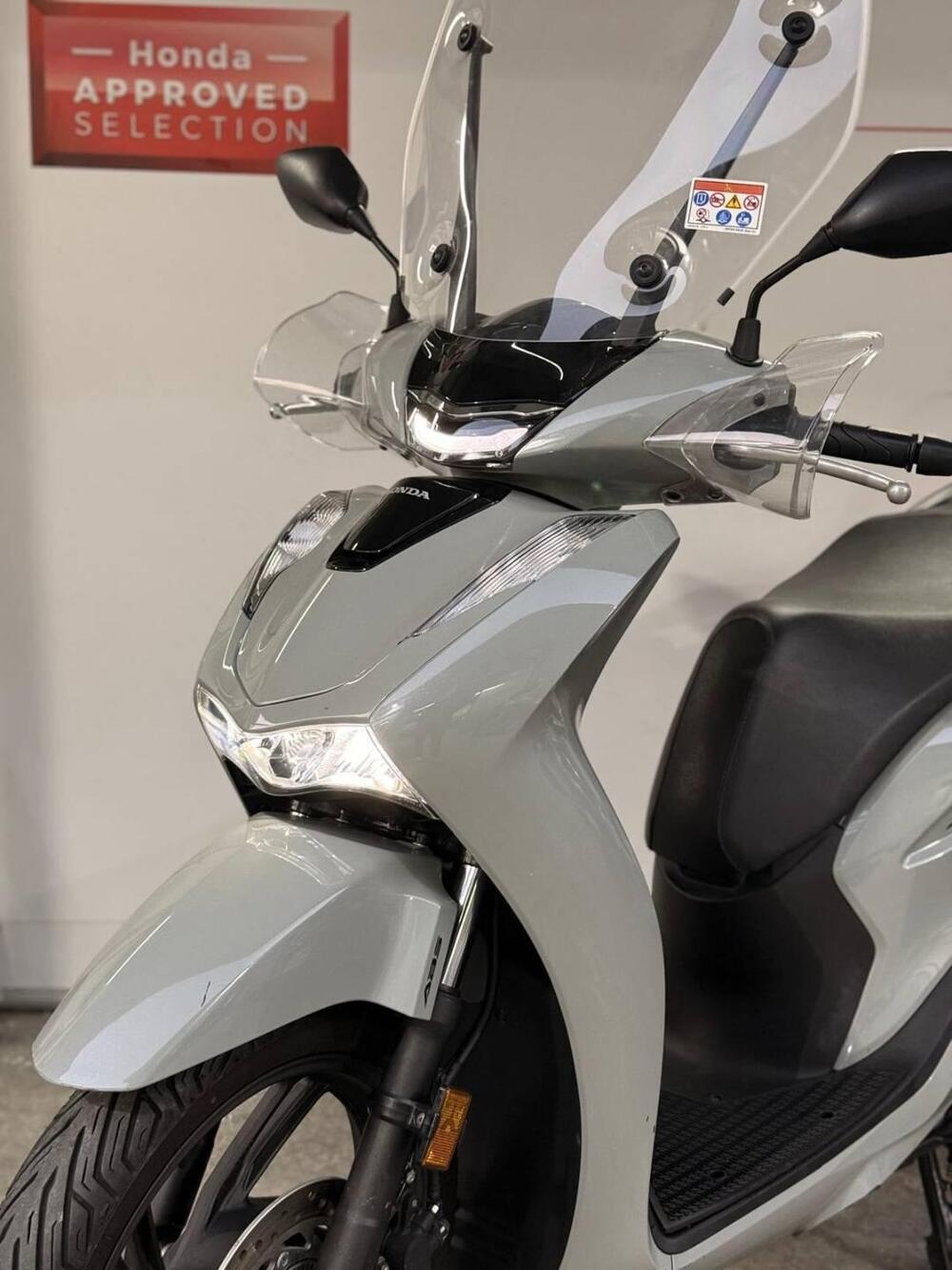 Honda SH 125i (2024 - 25) (6)