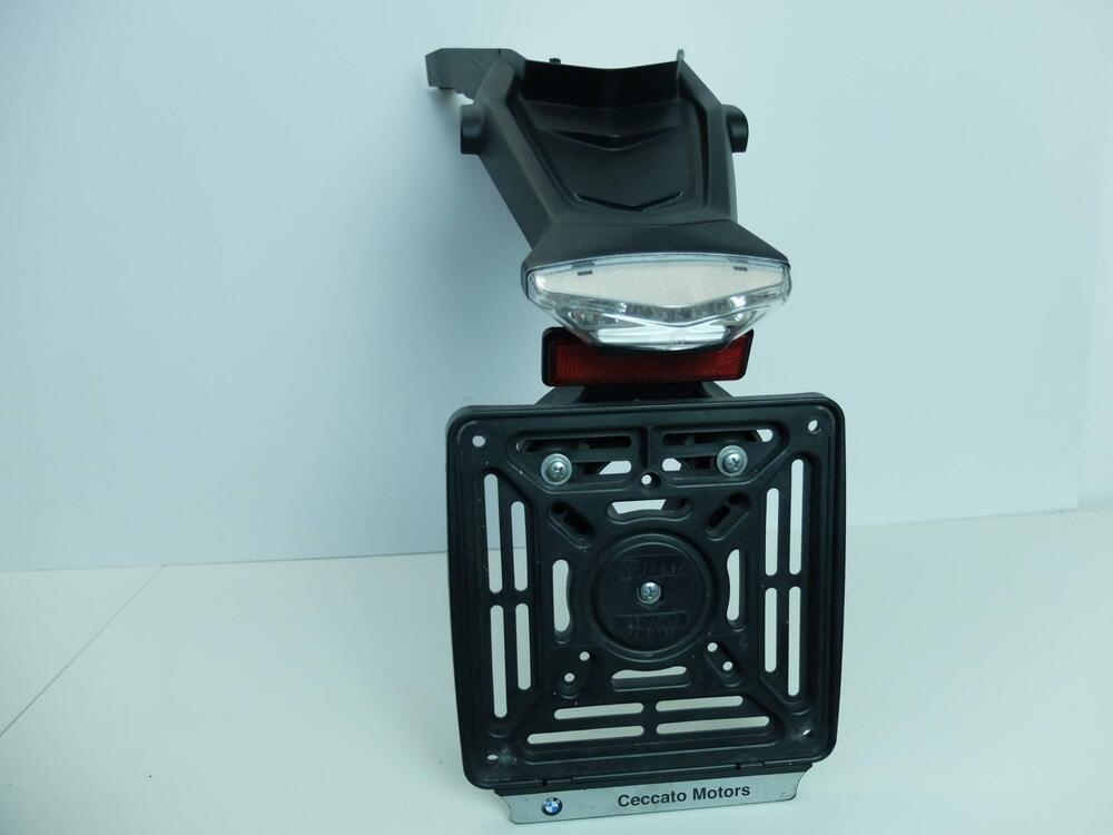 Portatarga sottocodone BMW R nine T (3)