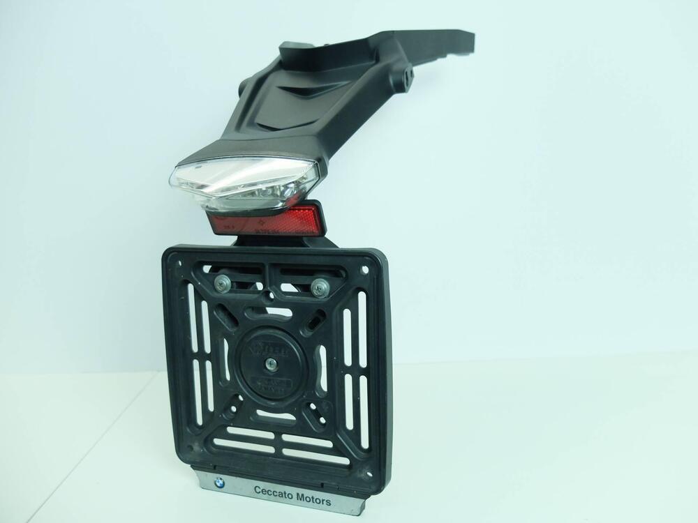 Portatarga sottocodone BMW R nine T (10)