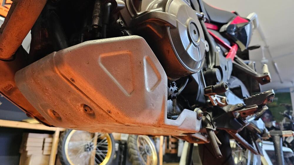 Honda Africa Twin CRF 1100L (2020 - 21) (7)