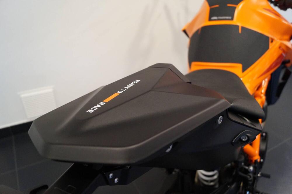 KTM 1390 Super Duke R EVO (2024 - 26) (8)