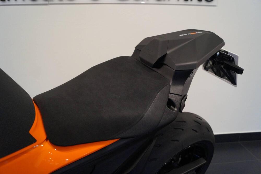 KTM 1390 Super Duke R EVO (2024 - 26) (12)