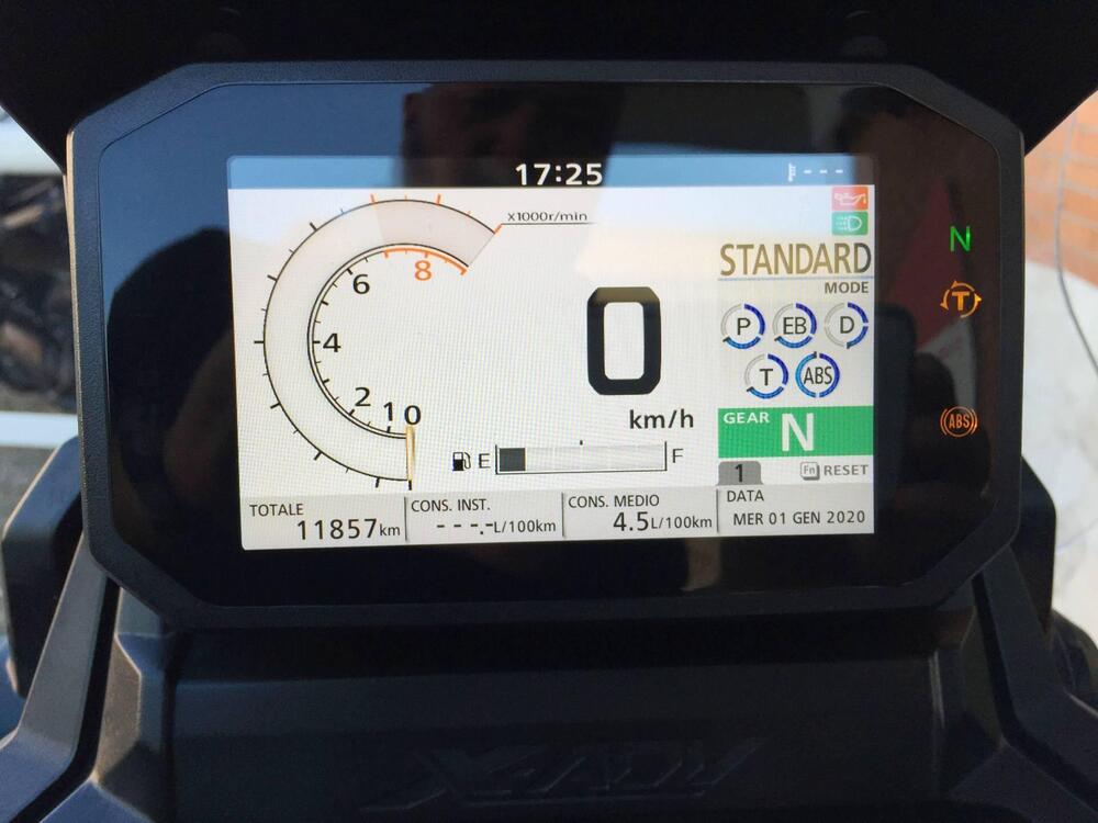 Honda X-ADV 750 DCT (2021 - 24) (11)