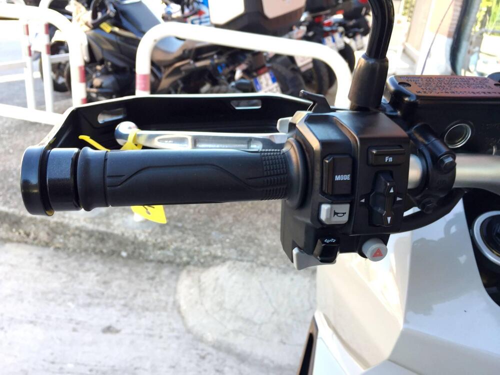 Honda X-ADV 750 DCT (2021 - 24) (12)