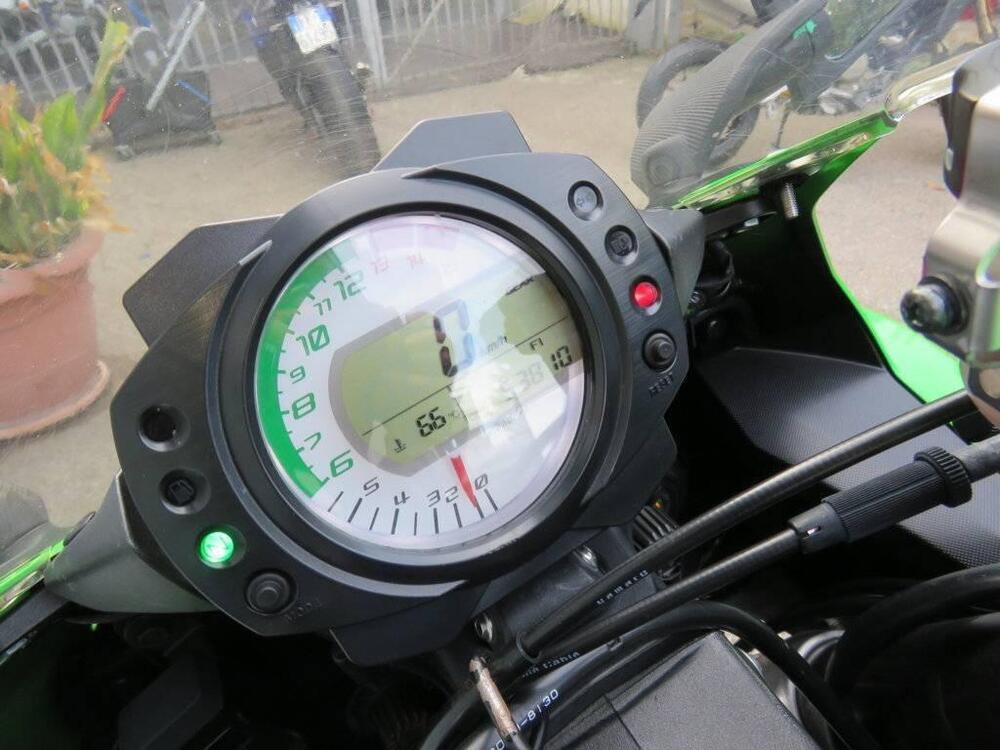 Kawasaki Ninja 1000 ZX-10R (2010 - 11) (16)