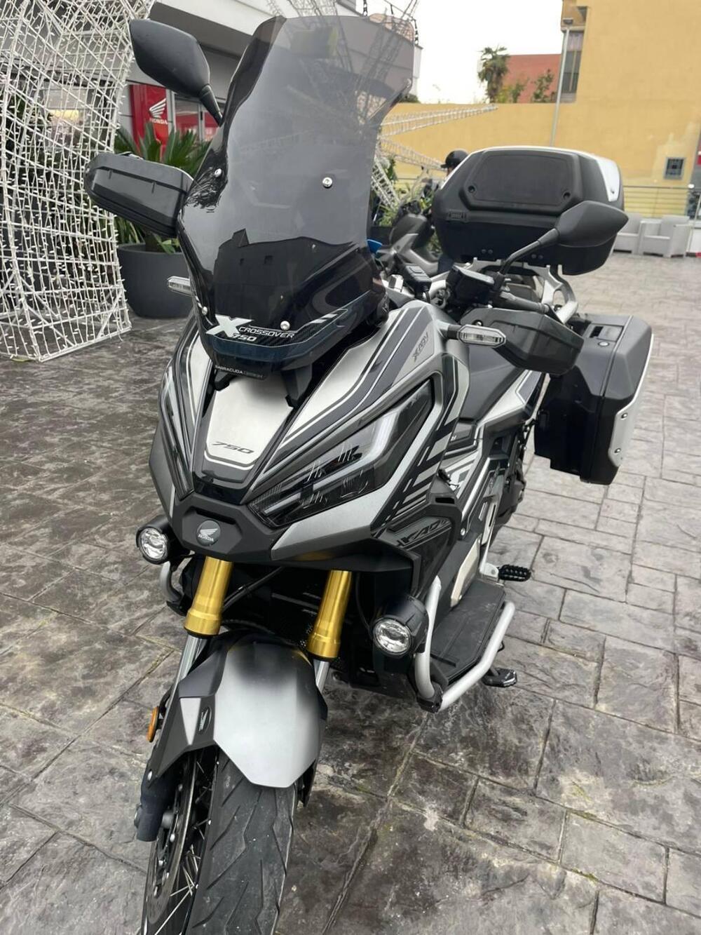 Honda X-ADV 750 DCT (2021 - 24) (2)