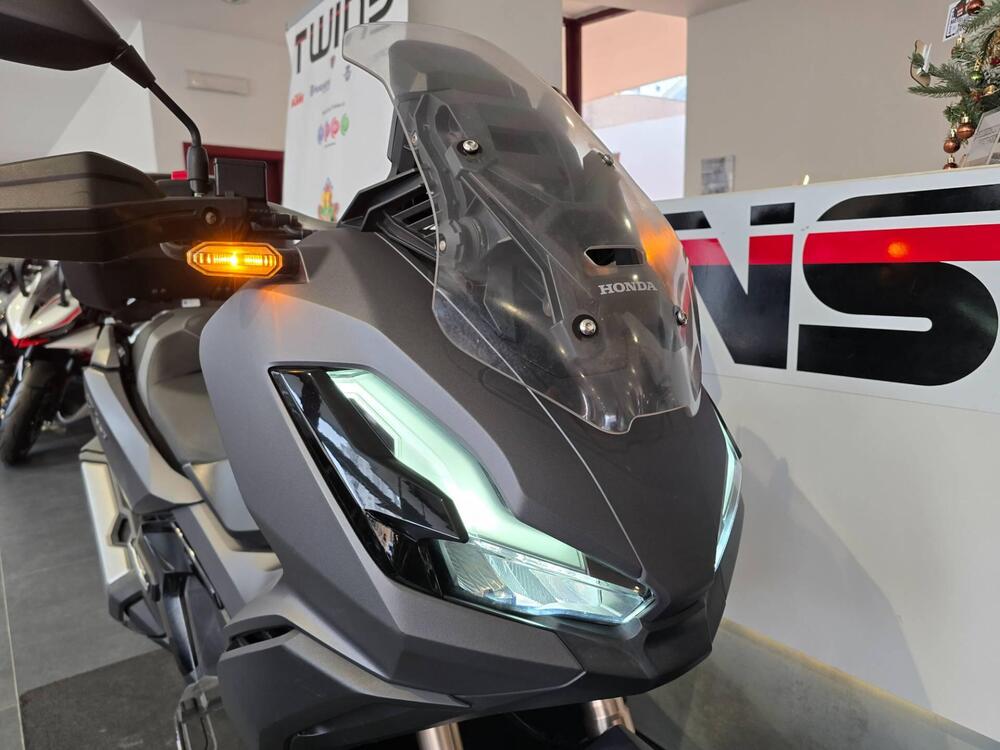 Honda ADV 350 (2022 - 24) (10)