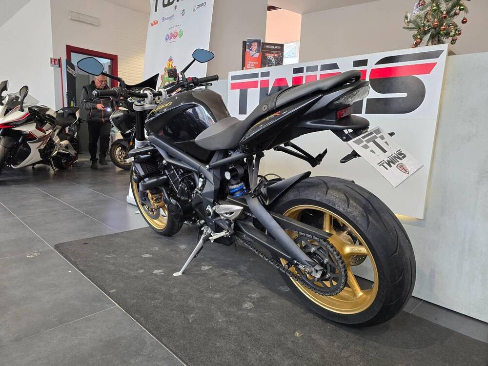 Triumph Street Triple R (2009 - 12) (5)