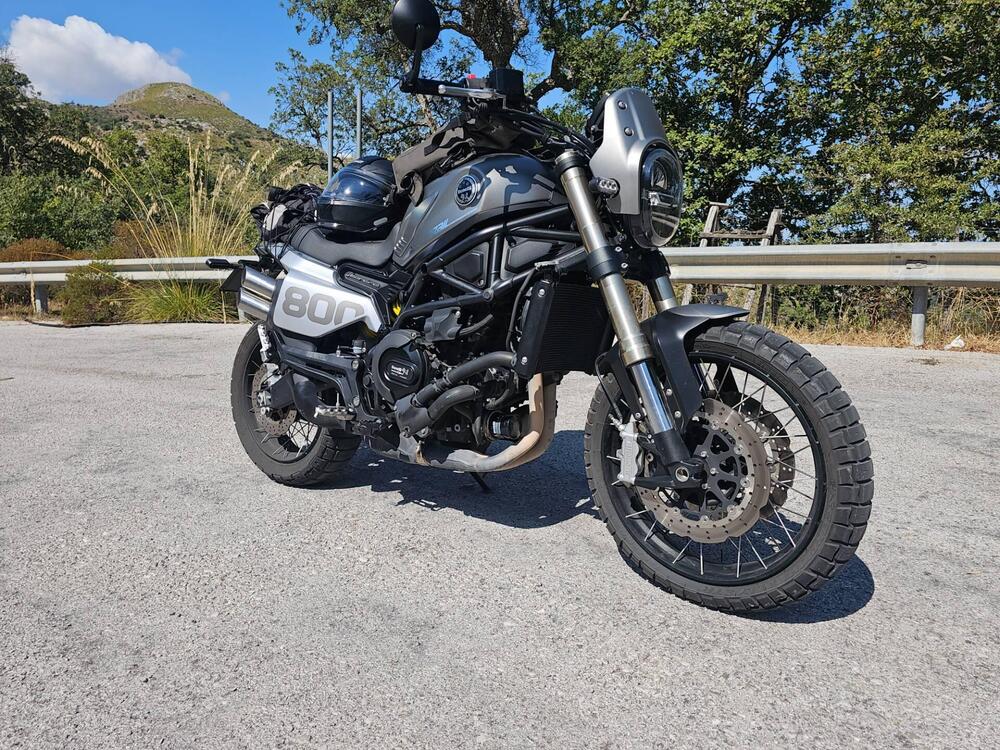 Benelli Leoncino 800 Trail (2022 - 25)