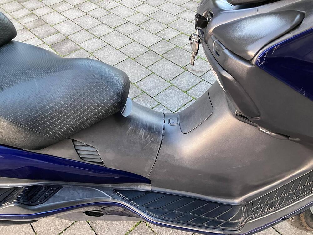 Suzuki Burgman AN 400 i.e. (2004 - 05) (3)