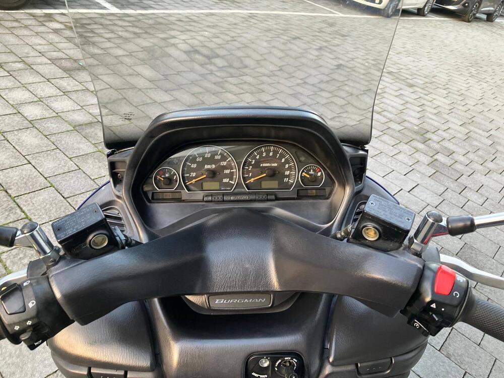 Suzuki Burgman AN 400 i.e. (2004 - 05) (6)