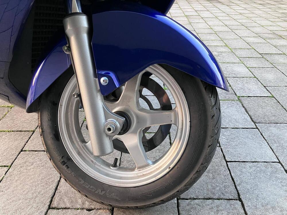 Suzuki Burgman AN 400 i.e. (2004 - 05) (10)