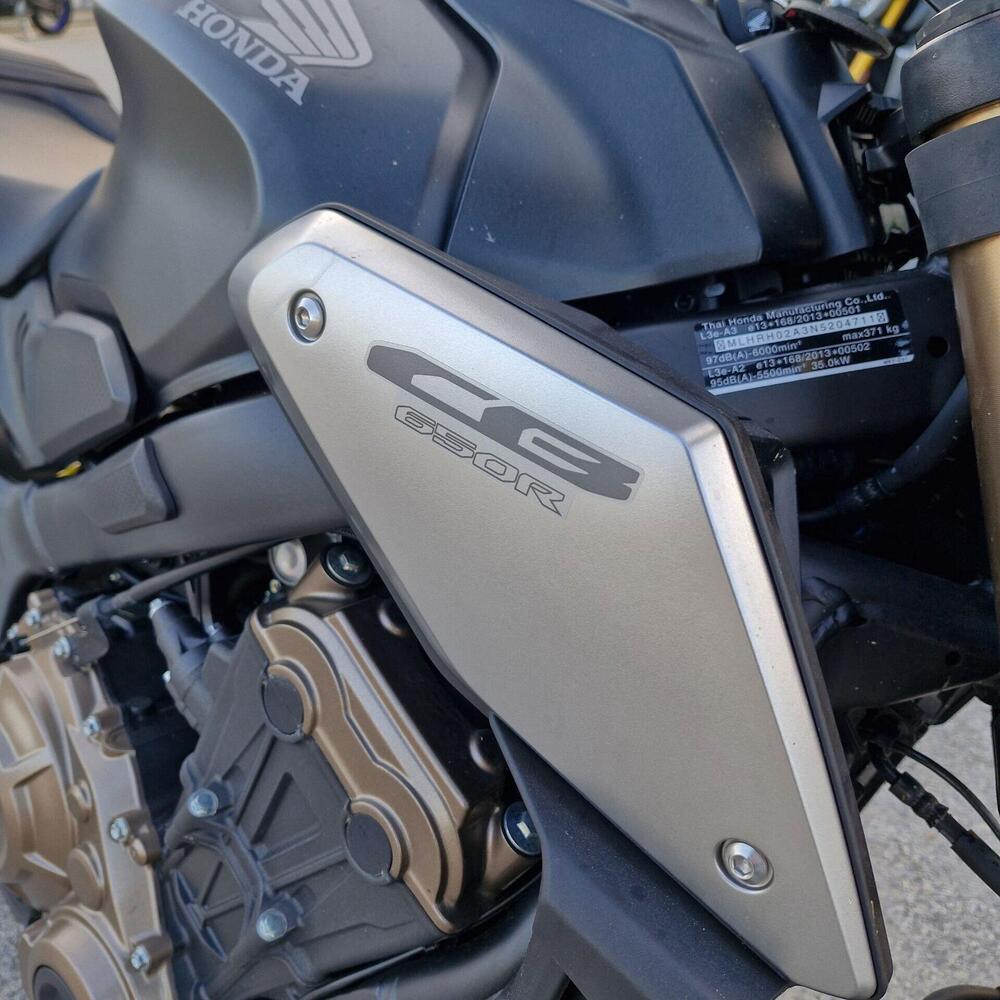 Honda CB 650 R (2021 - 23) (12)