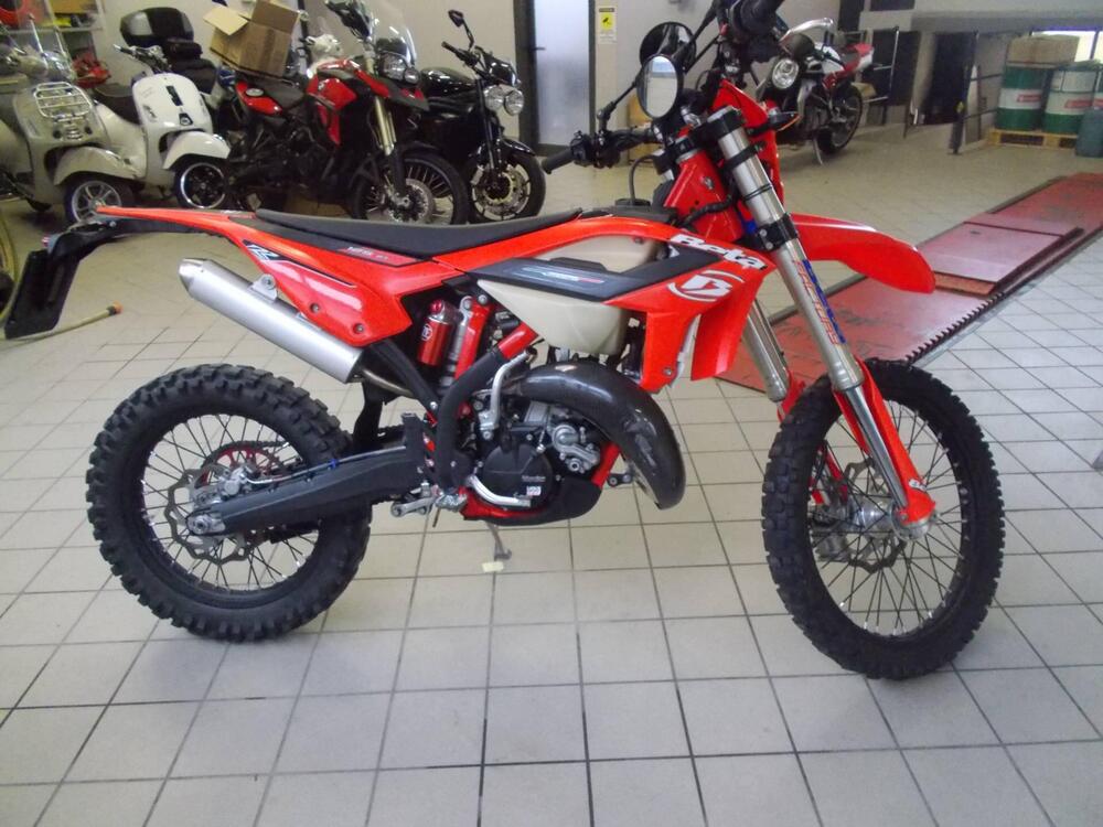 Betamotor RR 125 2T Enduro (2022) (2)