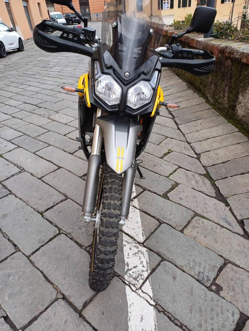 Voge 300 GY Rally (2022) (2)