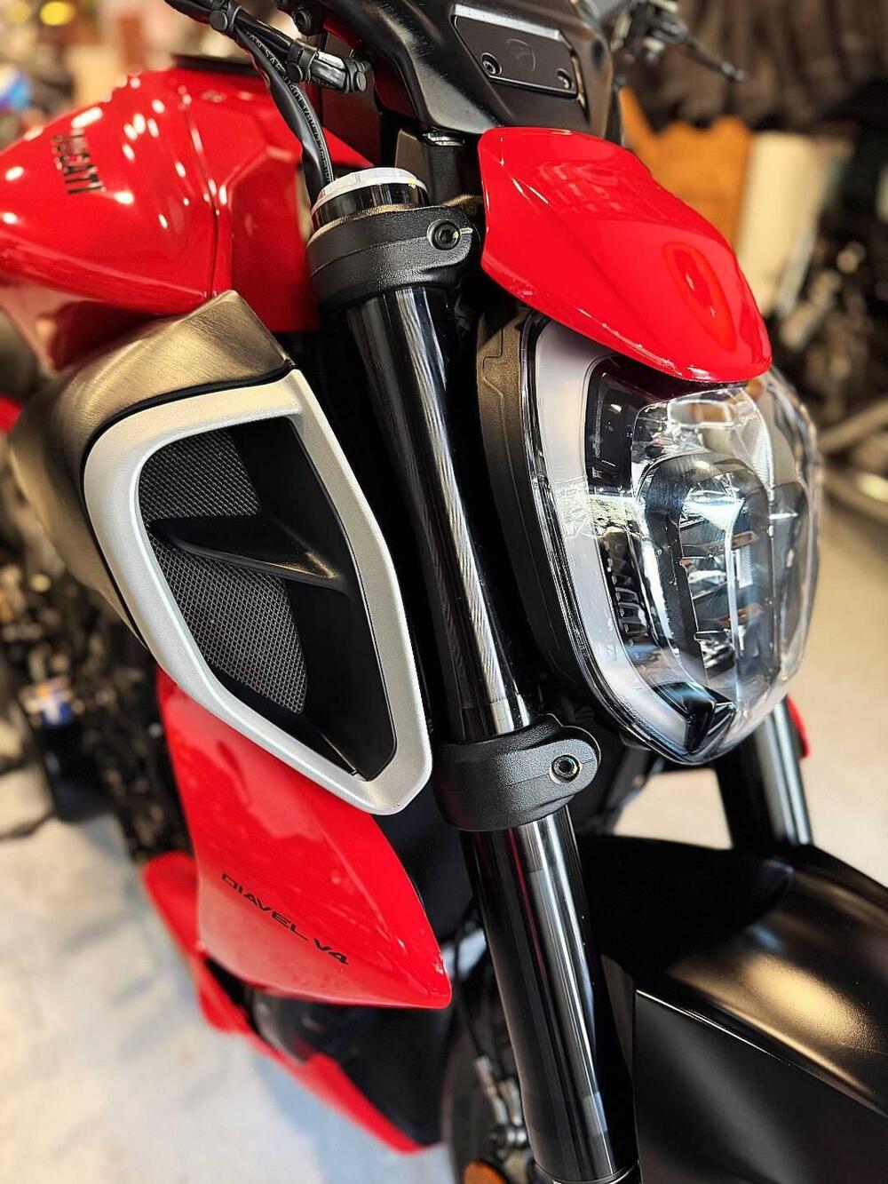 Ducati Diavel V4 (2023 - 25) (6)