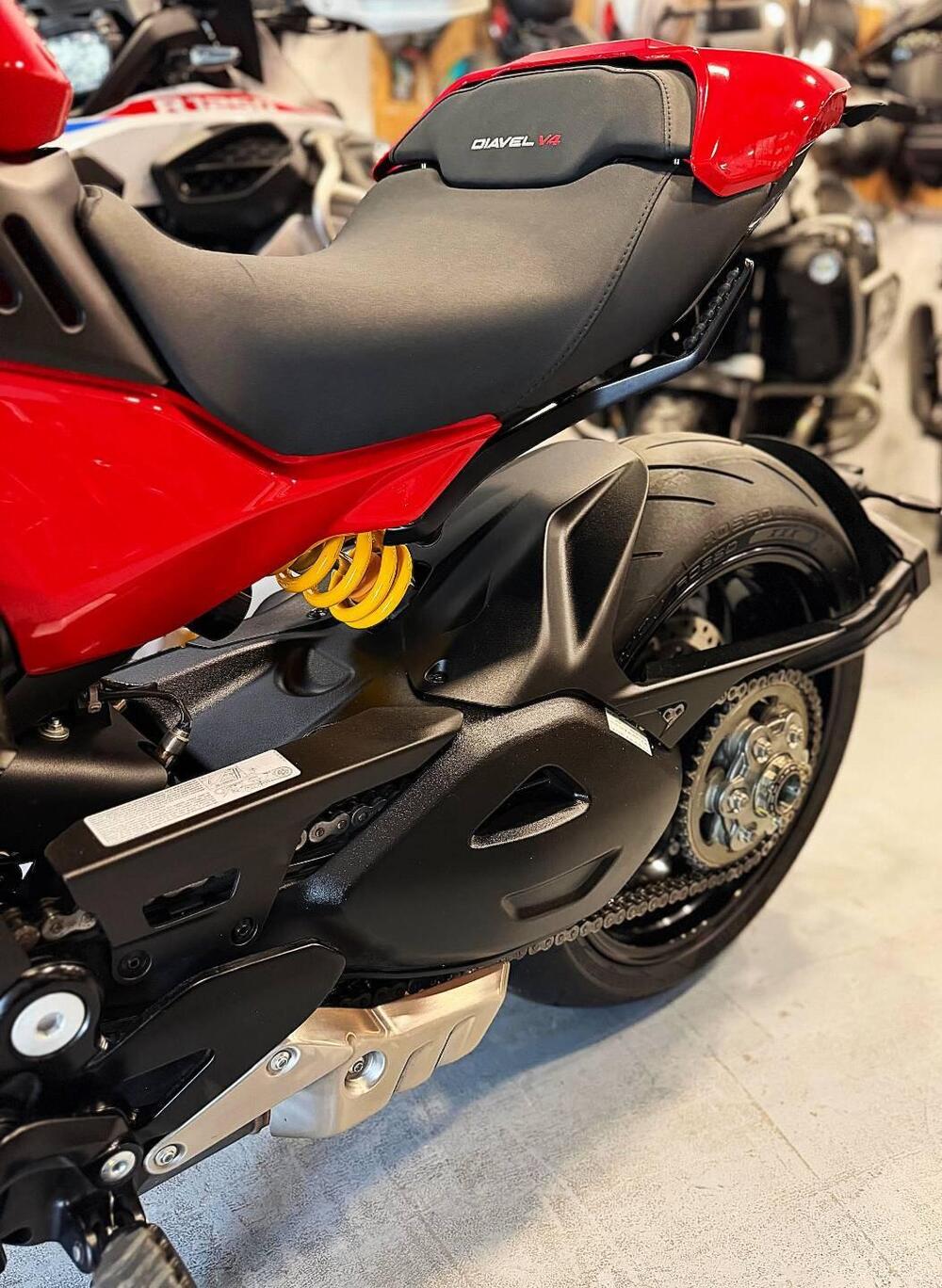 Ducati Diavel V4 (2023 - 25) (9)