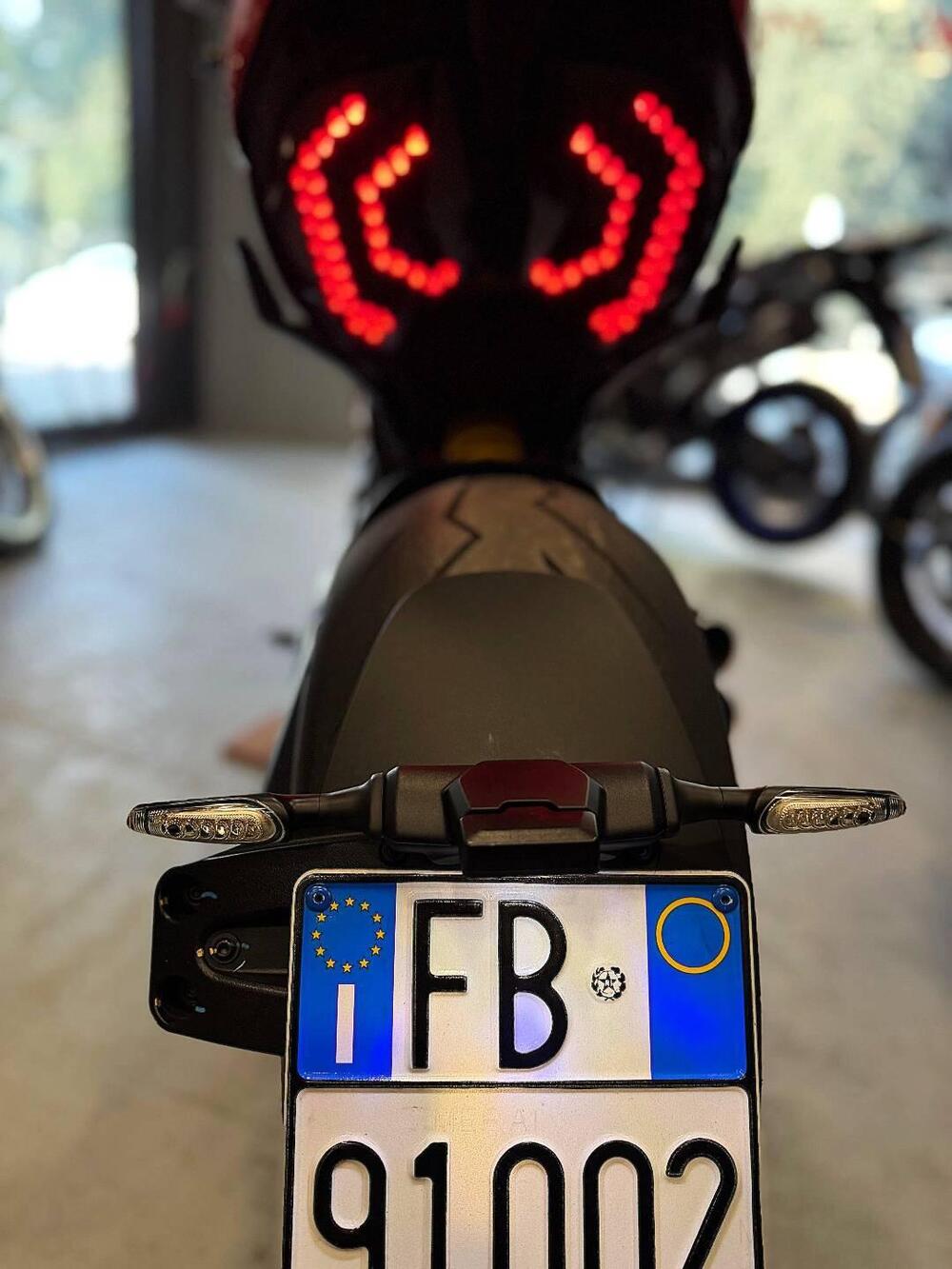 Ducati Diavel V4 (2023 - 25) (15)