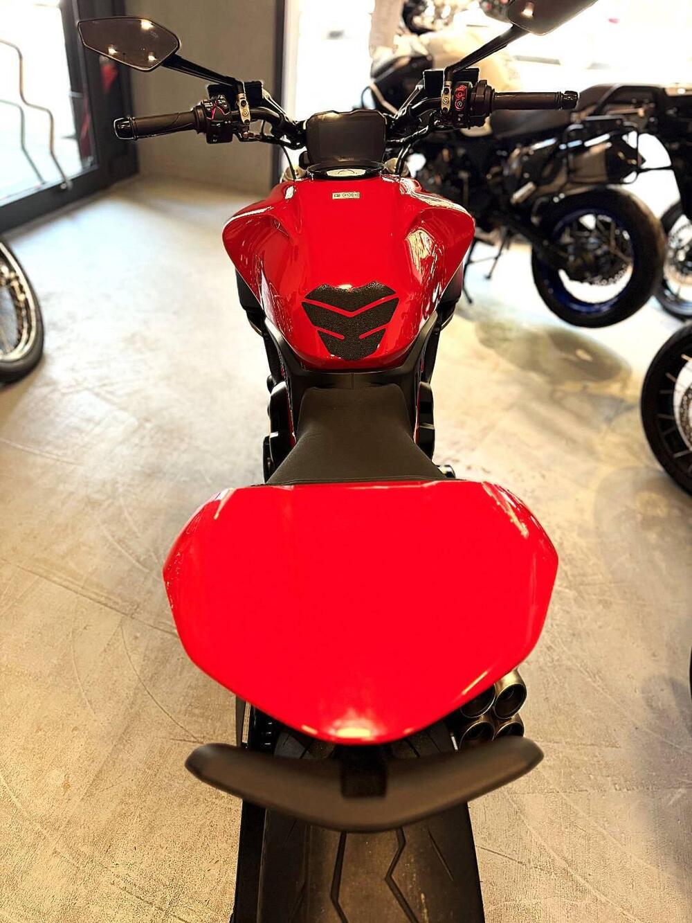 Ducati Diavel V4 (2023 - 25) (18)