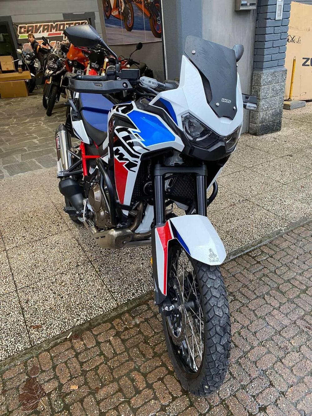 Honda Africa Twin CRF 1100L Urban (2022 - 23) (10)