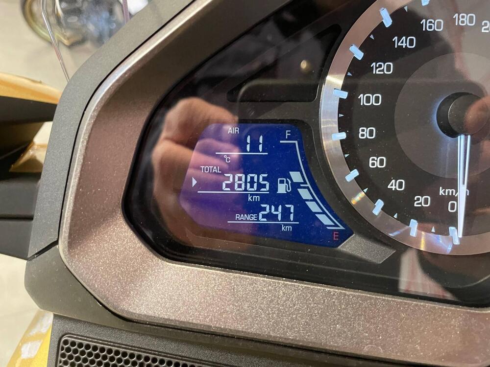 Honda GL 1800 Gold Wing Tour 50° Anniversario (2025) (4)