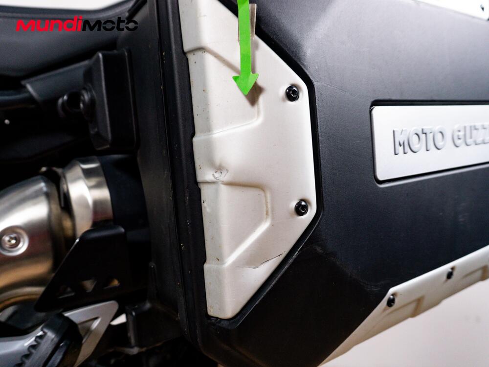 Moto Guzzi V85 TT (2024 - 26) (14)