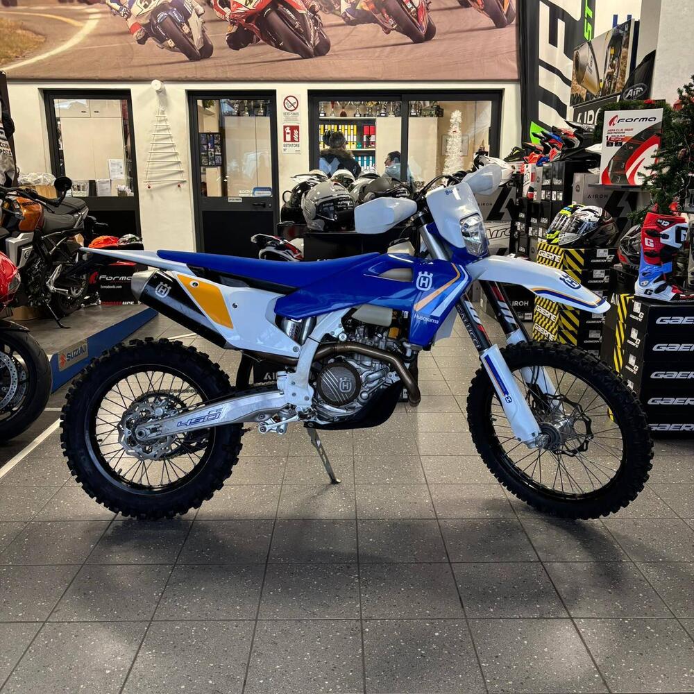 Husqvarna FE 450 Heritage (2025) (4)