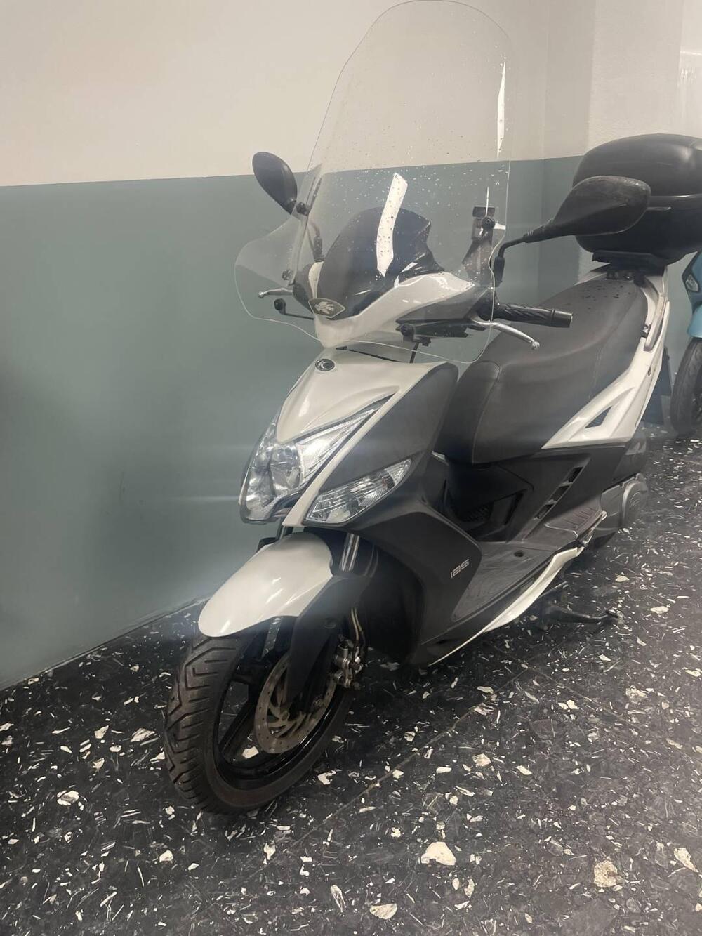 Kymco Agility 125i R16 + (2016 - 17) (2)